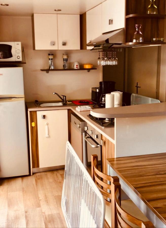 Les Pierres Couchees 4 Etoiles A St Brevin Les Pins Emplacement Br22 3Ch 2Sdb 8 Personnes Сен-Бревен-ле-Пен Екстериор снимка